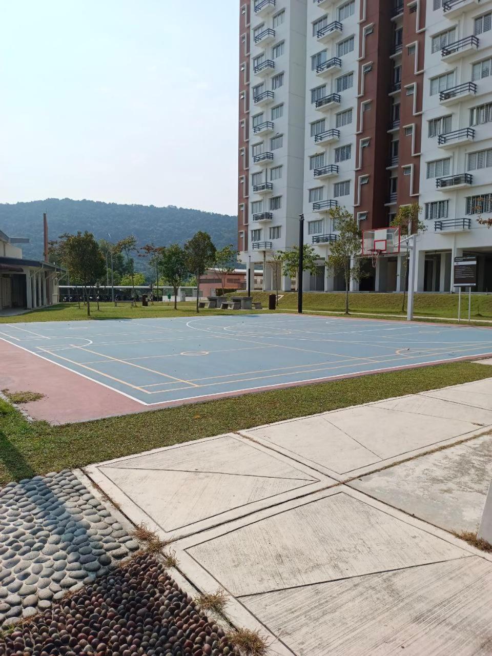 Nena Homestay Setia Alam, Air Conditioned, High Speed Internet Shah Alam Eksteriør billede