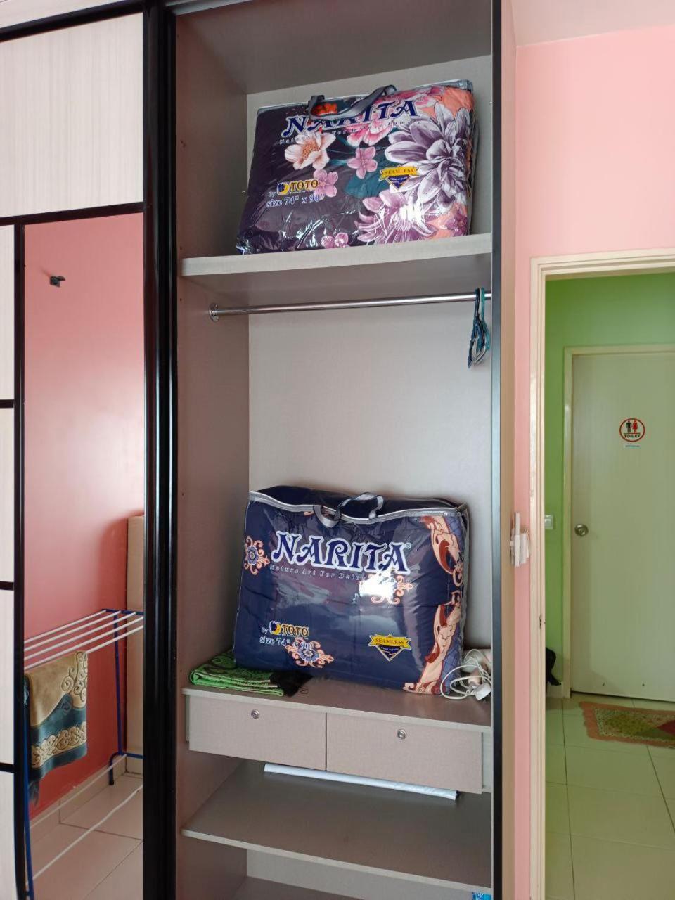 Nena Homestay Setia Alam, Air Conditioned, High Speed Internet Shah Alam Eksteriør billede
