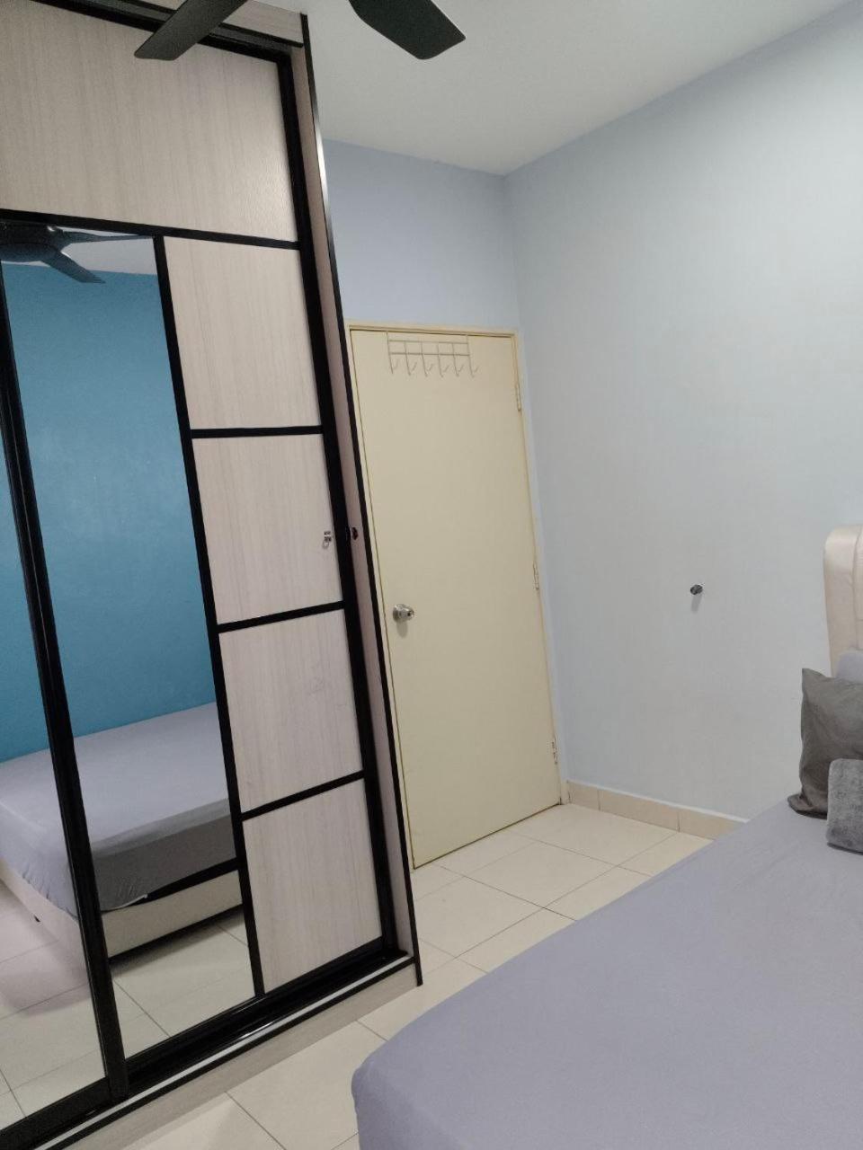 Nena Homestay Setia Alam, Air Conditioned, High Speed Internet Shah Alam Eksteriør billede